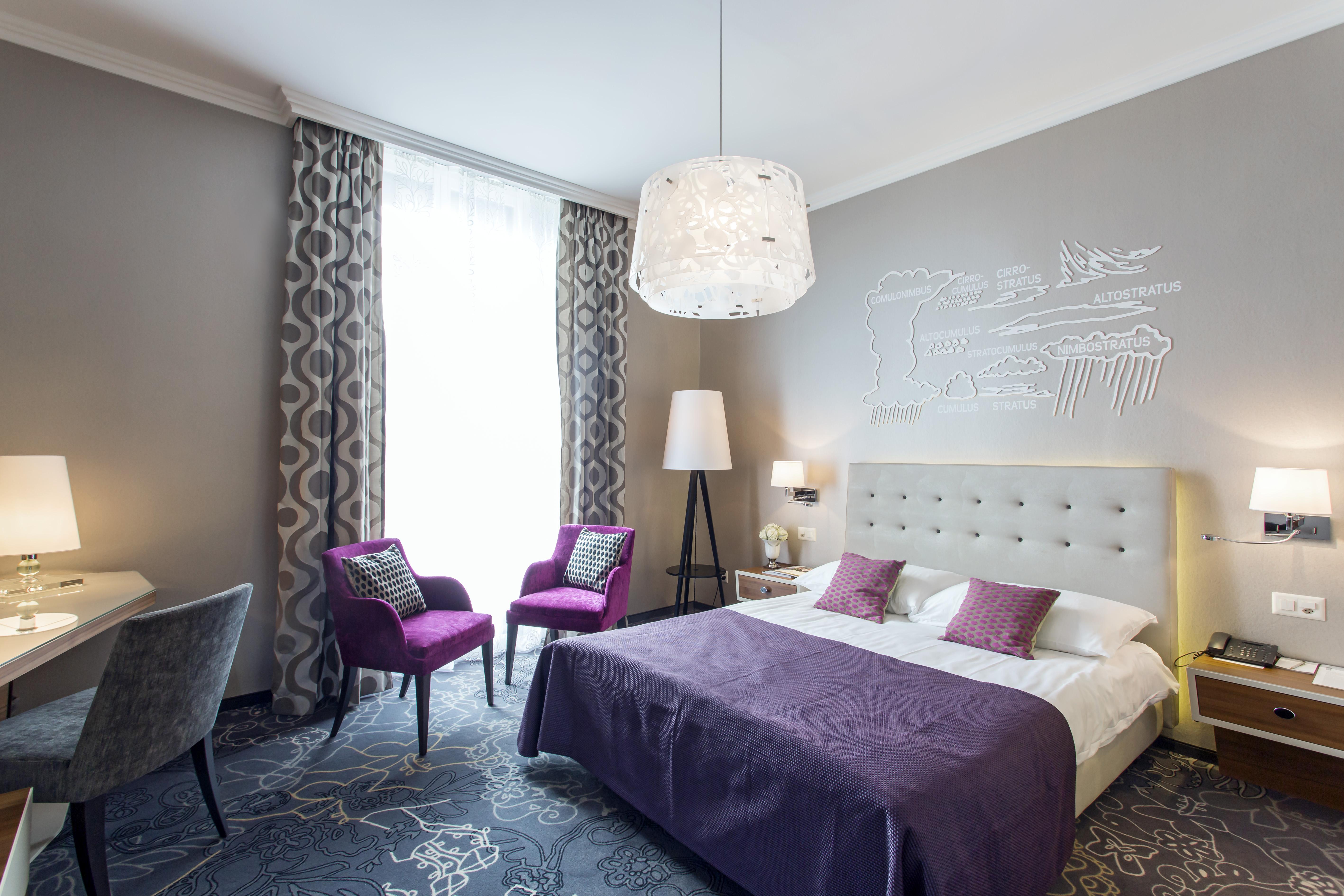 호텔 슈바이처호프 루체른 외부 사진 A room at the Hotel de l'Europe