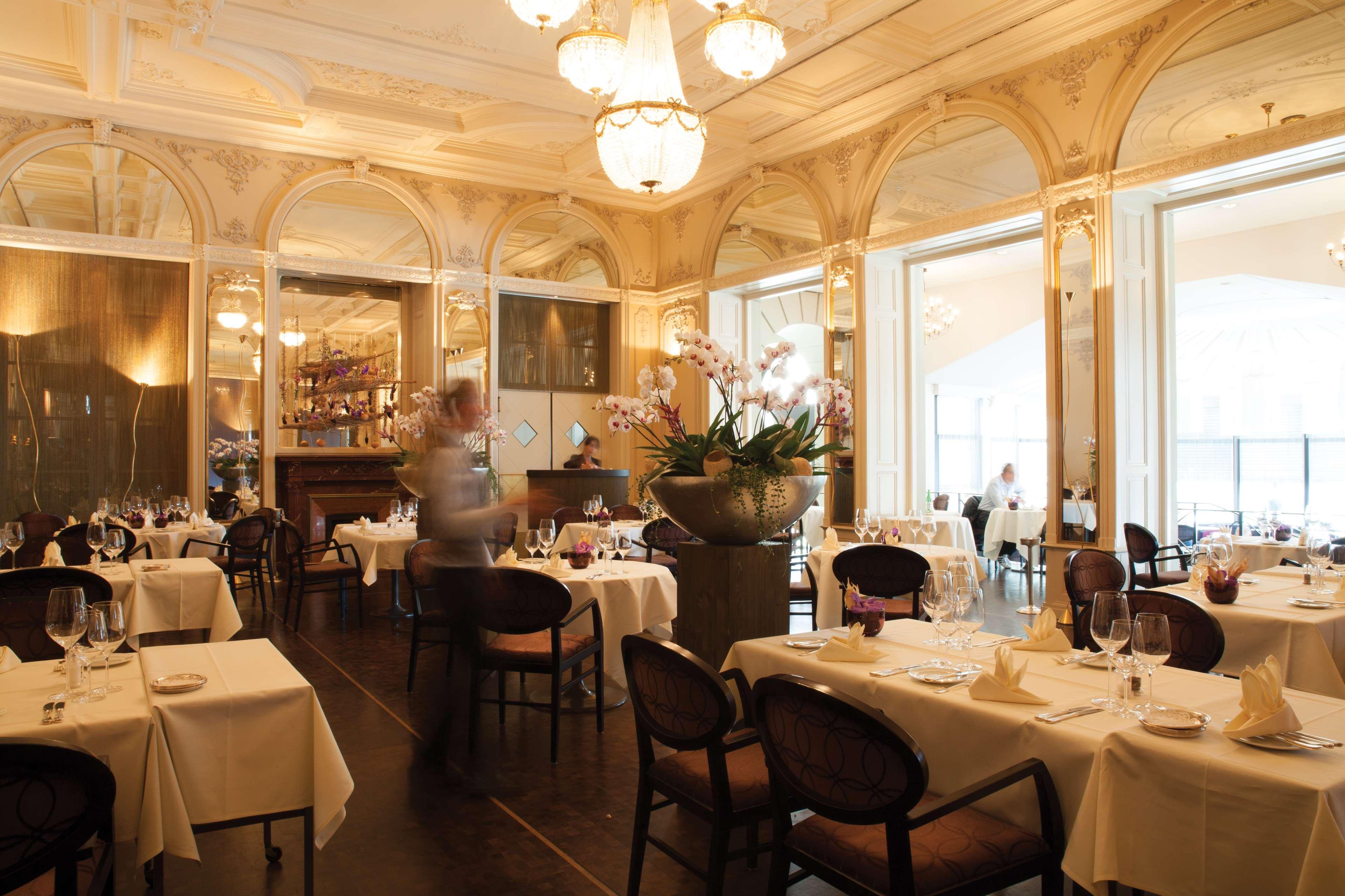 호텔 슈바이처호프 루체른 외부 사진 Restaurant "Le Meurice"